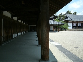 horyuji8.jpg